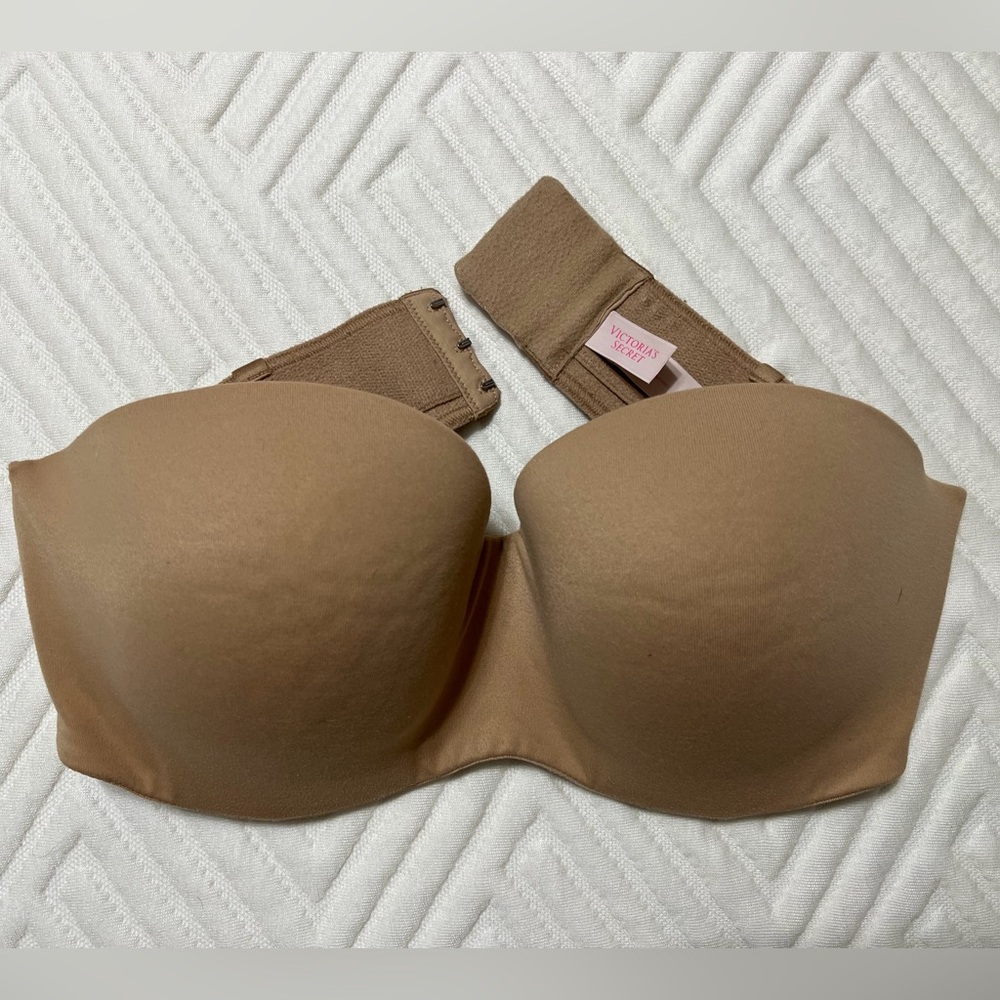 Victoria's Secret Strapless Nude Bra 38C